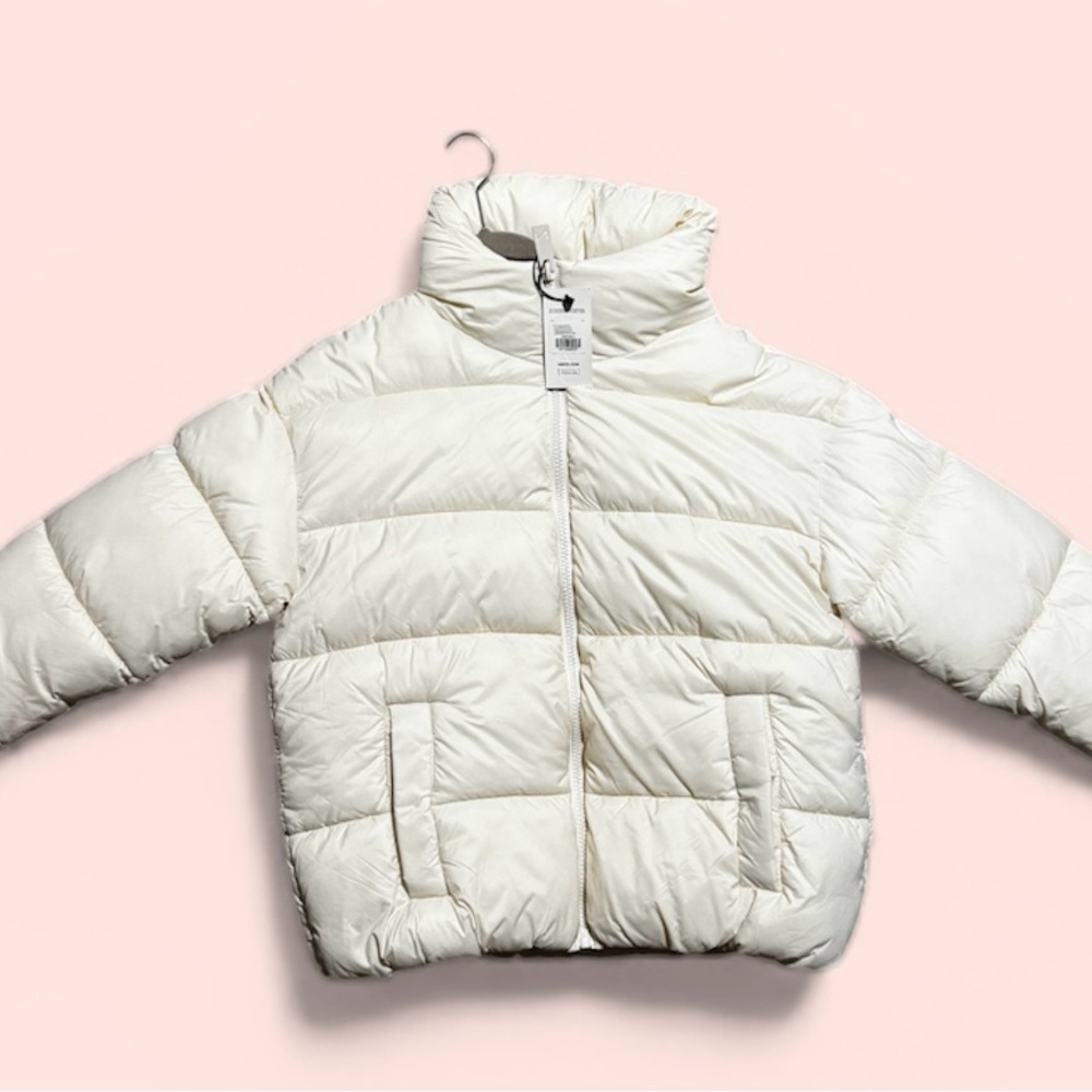 NOIZE Women's White Puffer Jacket